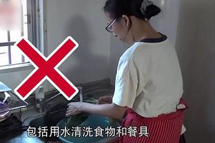 马卡：巴萨更衣室质疑莱万的首发位置，哈维表示球队无人拥有特权